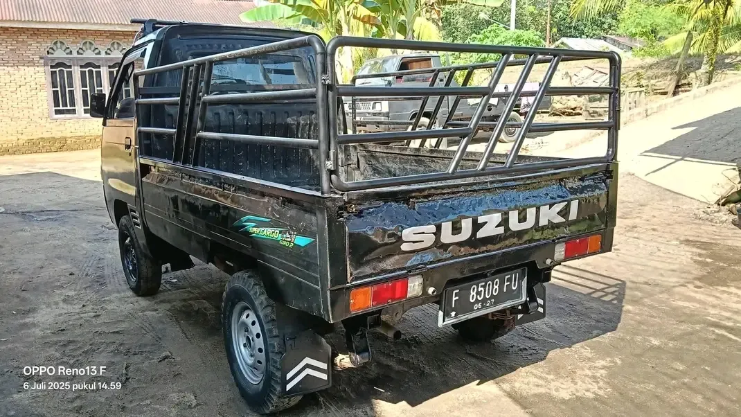 carry pick up 2011 bekas jambi